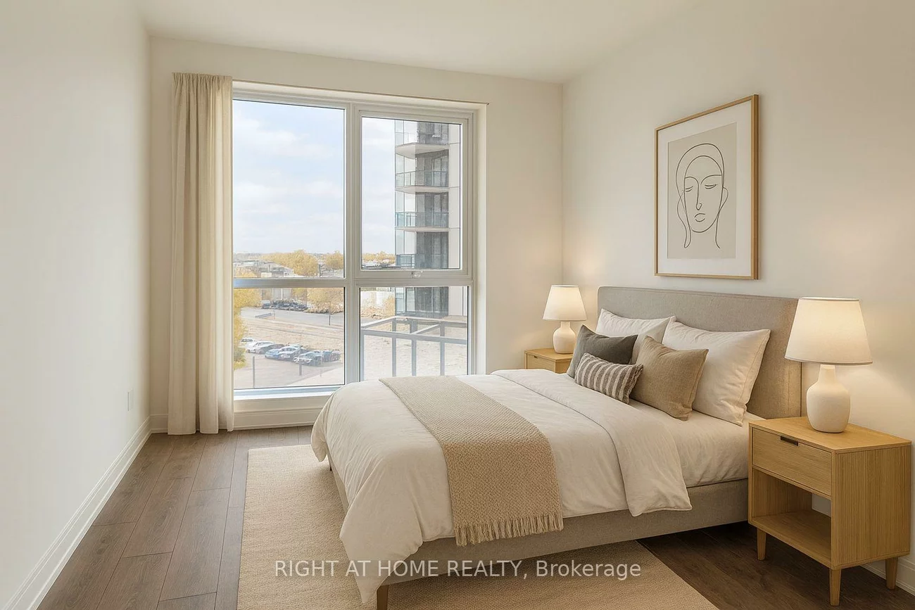 705, Davis, Huron Heights-Leslie Valley, Newmarket