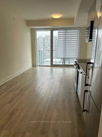 185, Deerfield, Central Newmarket, Newmarket