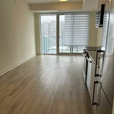 185, Deerfield, Central Newmarket, Newmarket