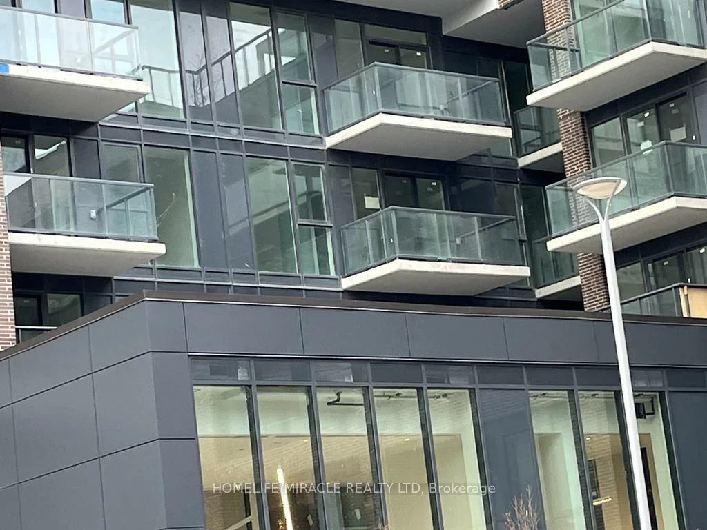 185, Deerfield, Central Newmarket, Newmarket