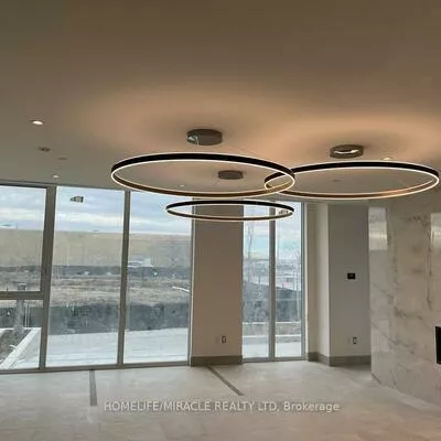 185, Deerfield, Central Newmarket, Newmarket