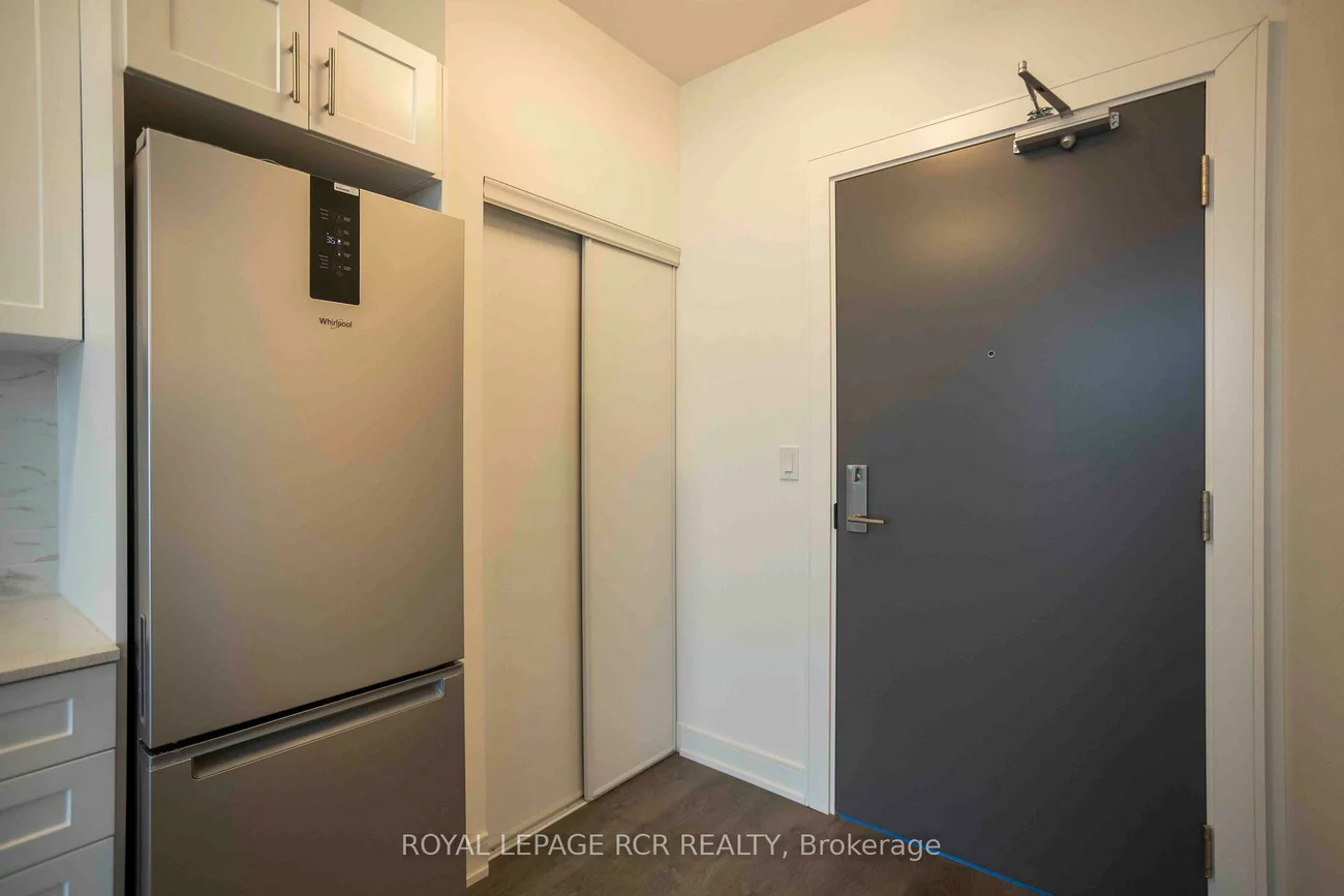 705, Davis, Huron Heights-Leslie Valley, Newmarket