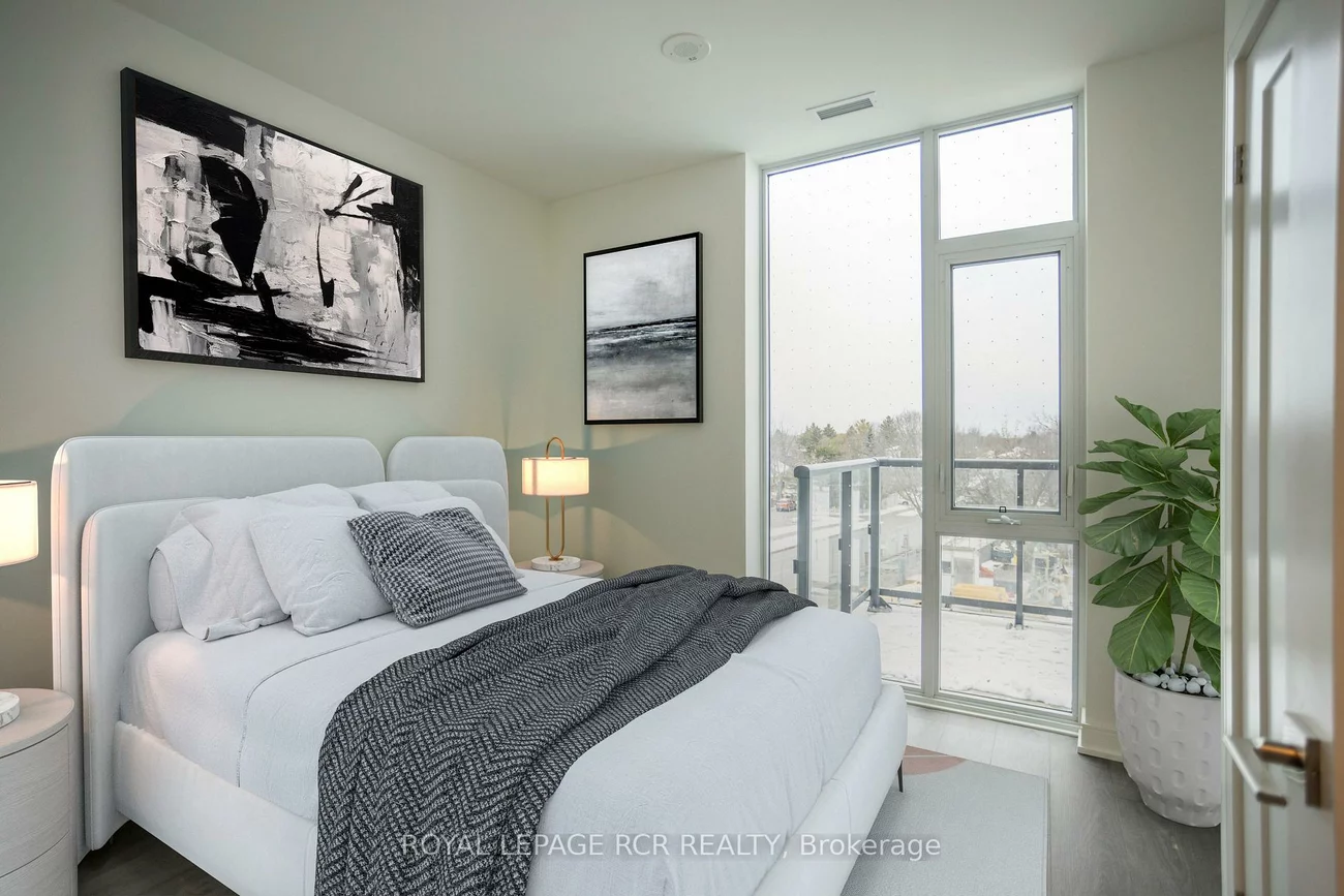 705, Davis, Huron Heights-Leslie Valley, Newmarket