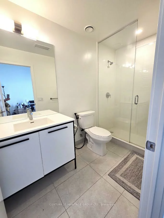 185, Deerfield, Central Newmarket, Newmarket