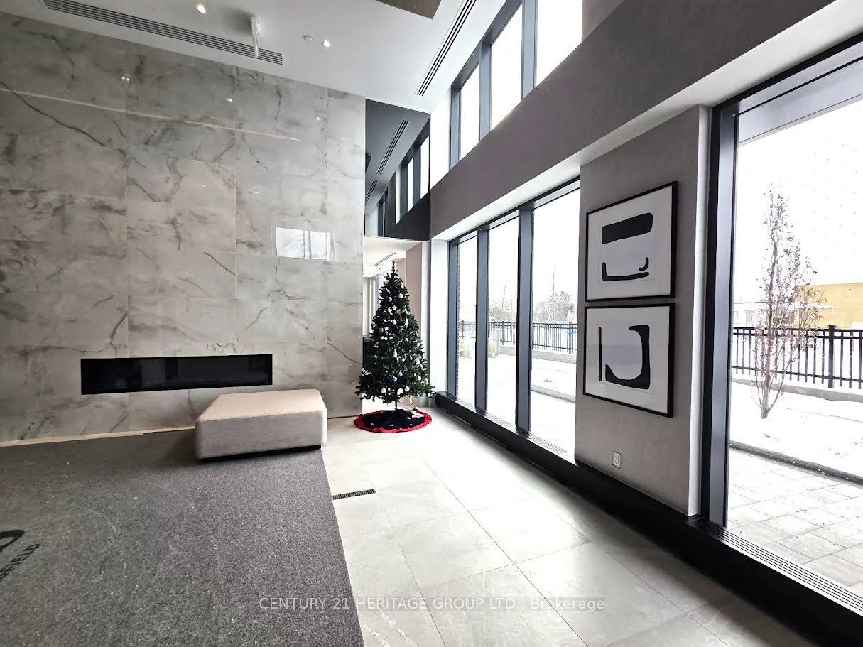 185, Deerfield, Central Newmarket, Newmarket