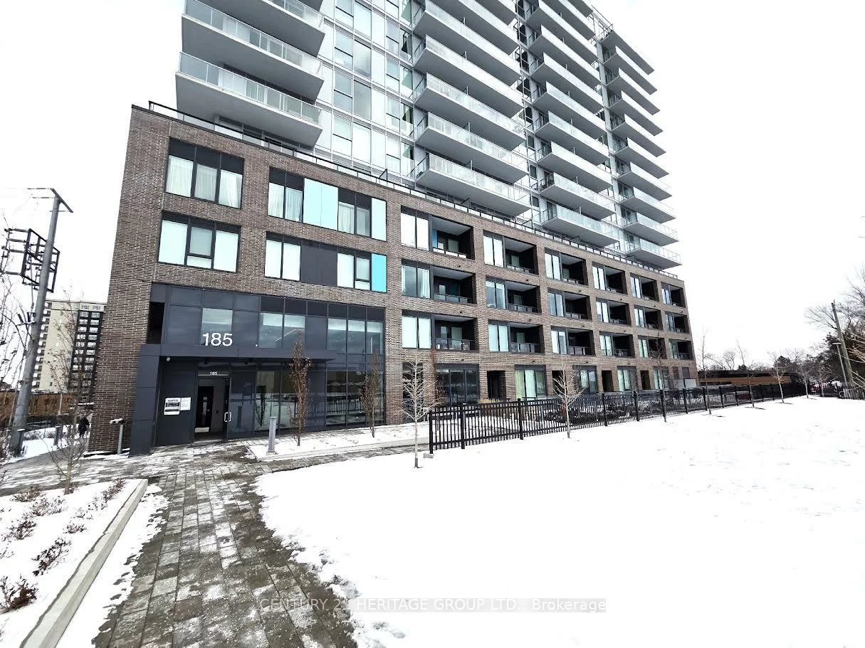 185, Deerfield, Central Newmarket, Newmarket