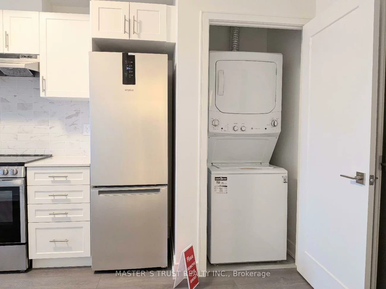 715, Davis, Huron Heights-Leslie Valley, Newmarket