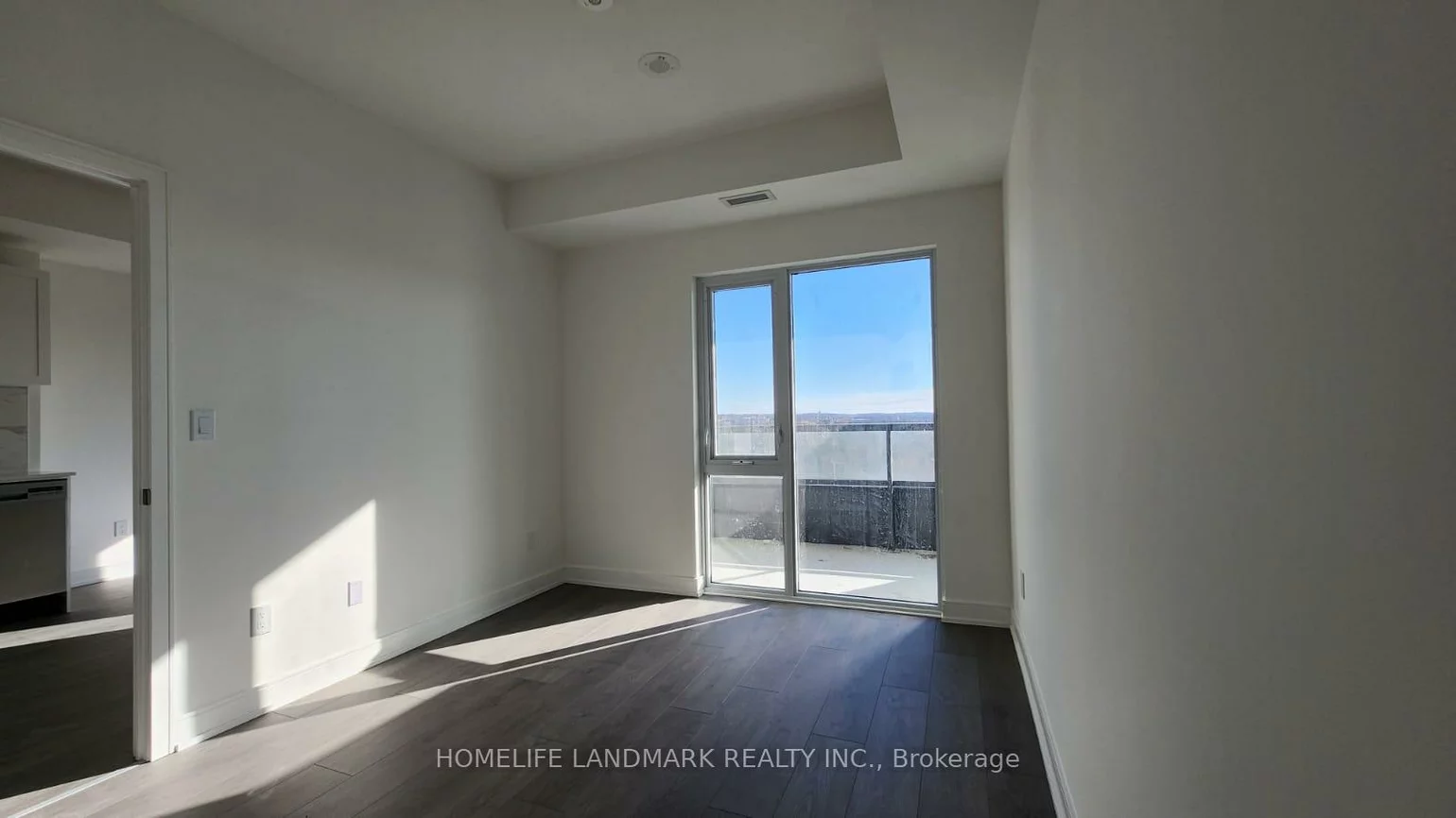 715, Davis, Huron Heights-Leslie Valley, Newmarket