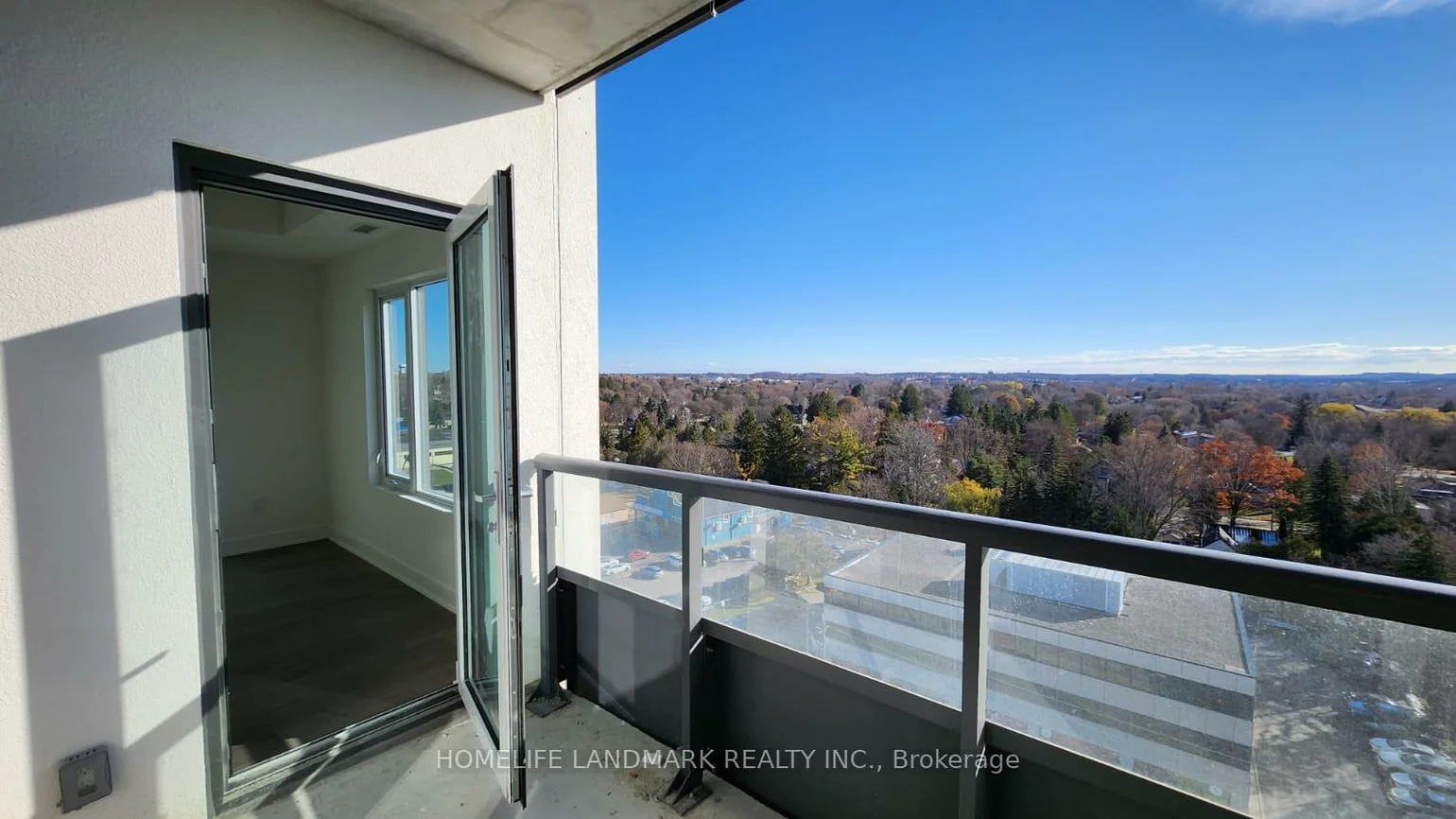 715, Davis, Huron Heights-Leslie Valley, Newmarket