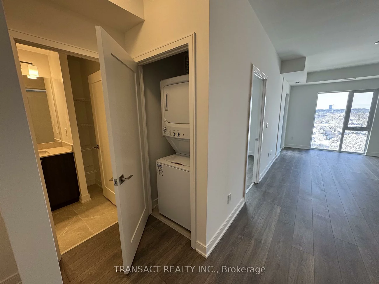 705, Davis, Huron Heights-Leslie Valley, Newmarket