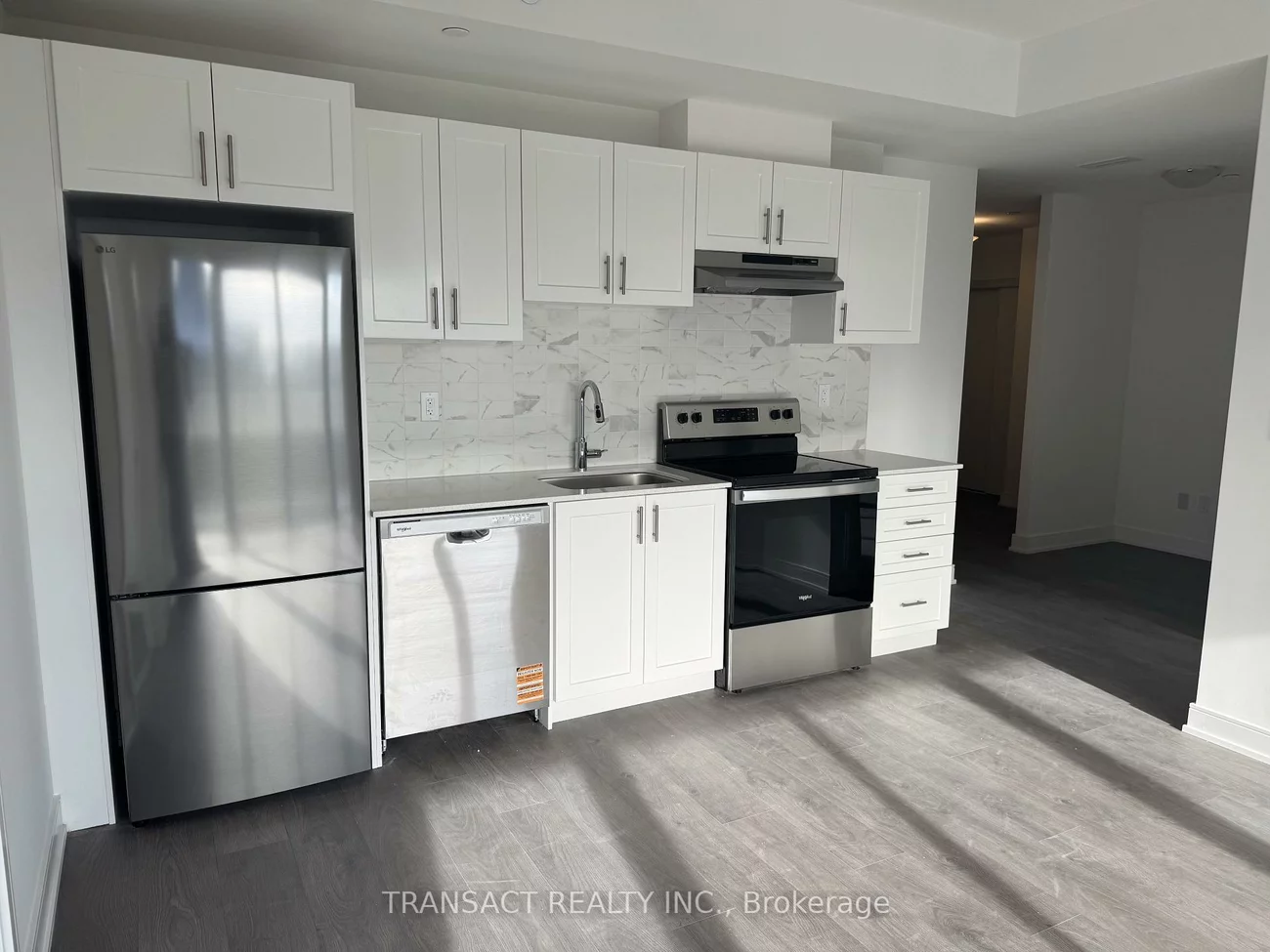 705, Davis, Huron Heights-Leslie Valley, Newmarket