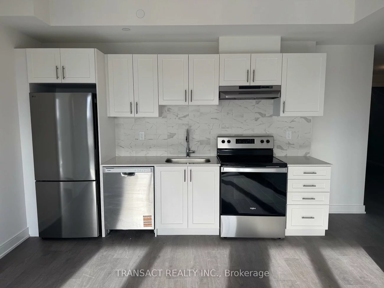 705, Davis, Huron Heights-Leslie Valley, Newmarket