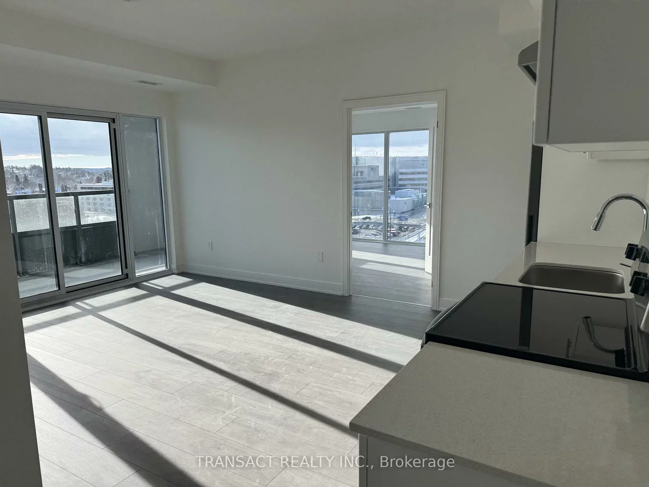 705, Davis, Huron Heights-Leslie Valley, Newmarket