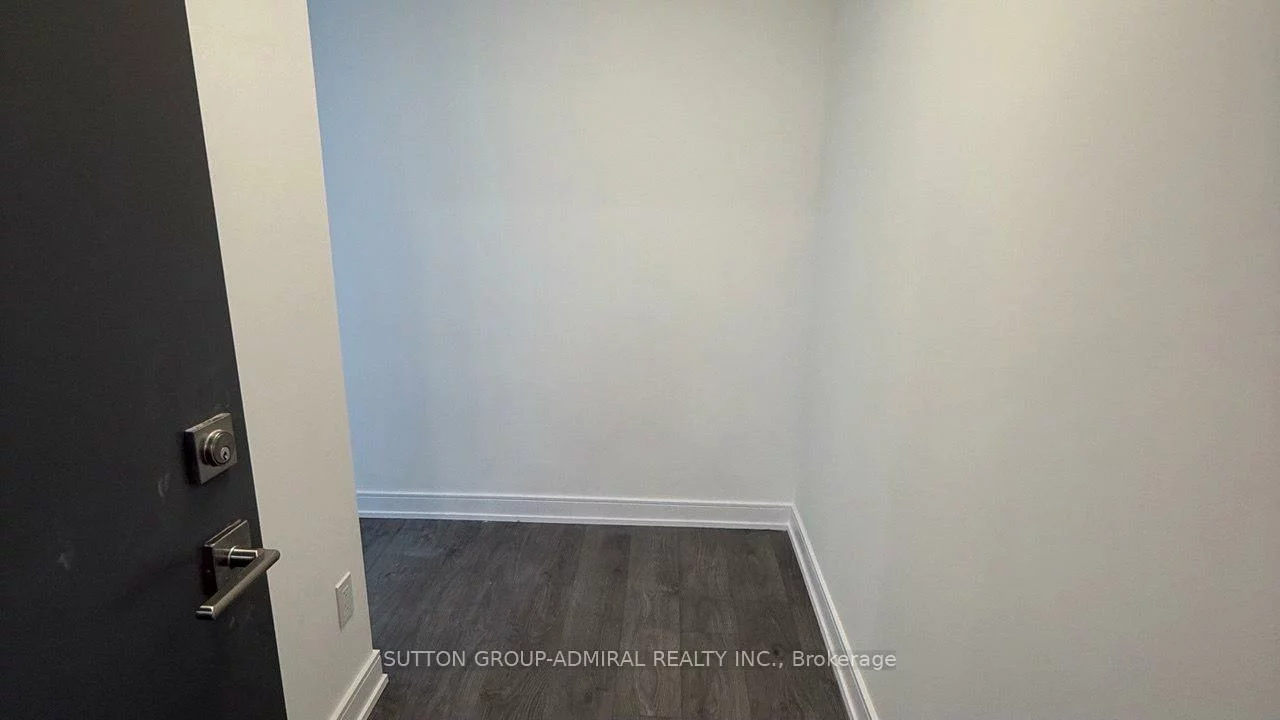 715, Davis, Huron Heights-Leslie Valley, Newmarket