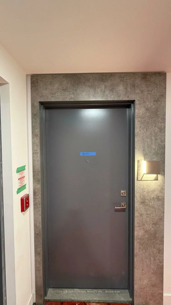 715, Davis, Huron Heights-Leslie Valley, Newmarket