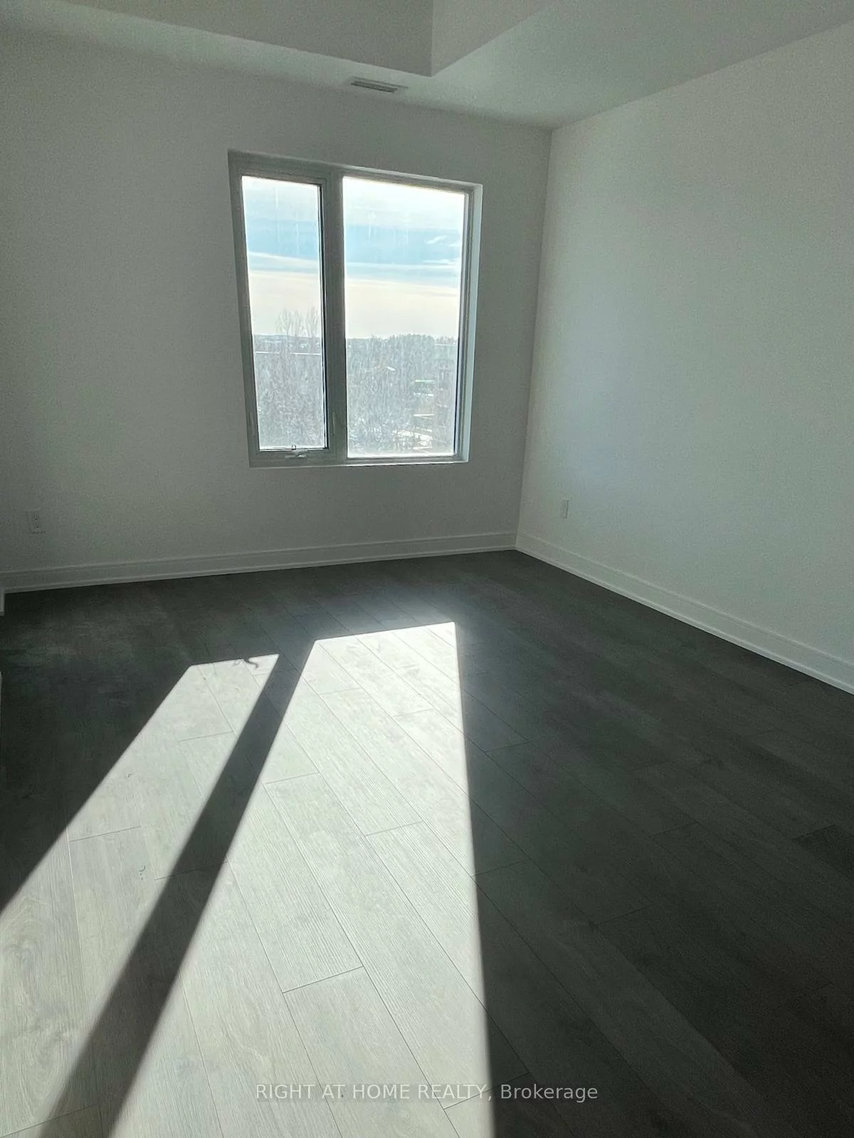 705, Davis, Huron Heights-Leslie Valley, Newmarket