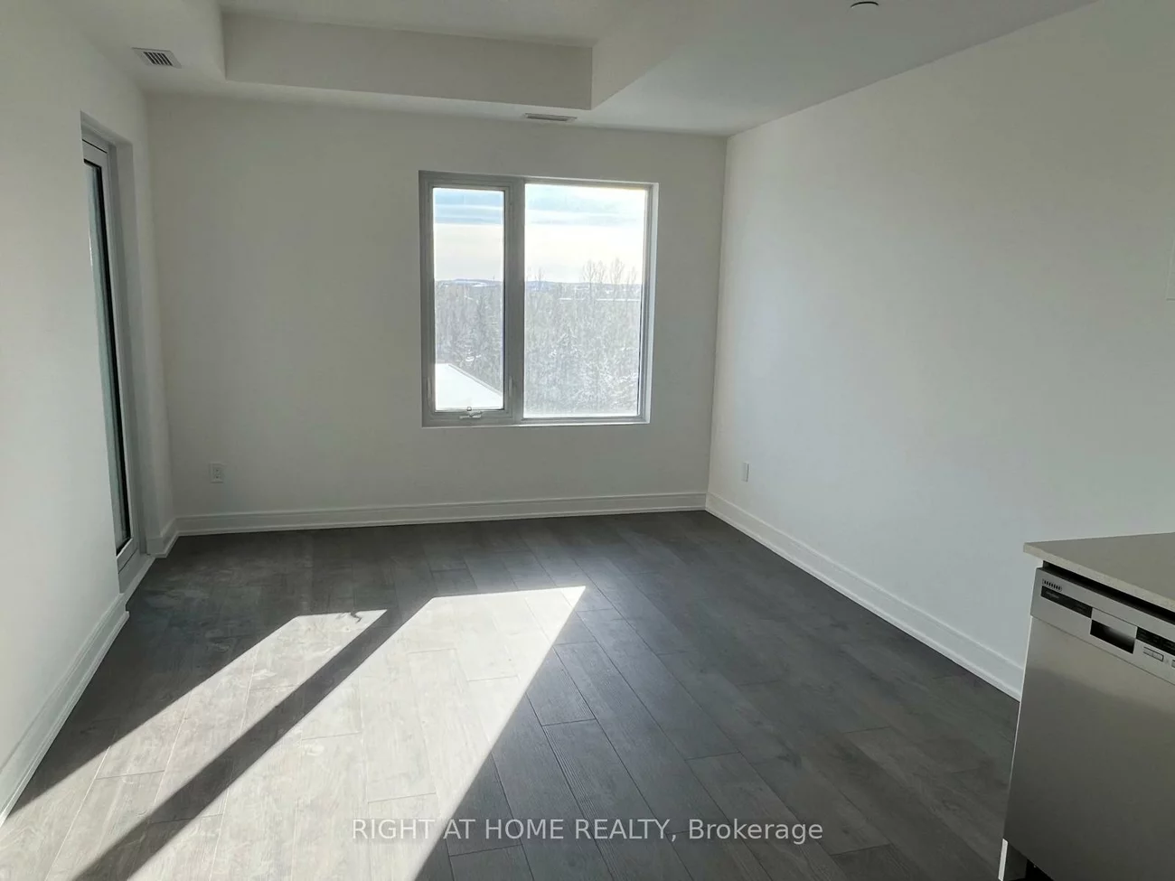 705, Davis, Huron Heights-Leslie Valley, Newmarket