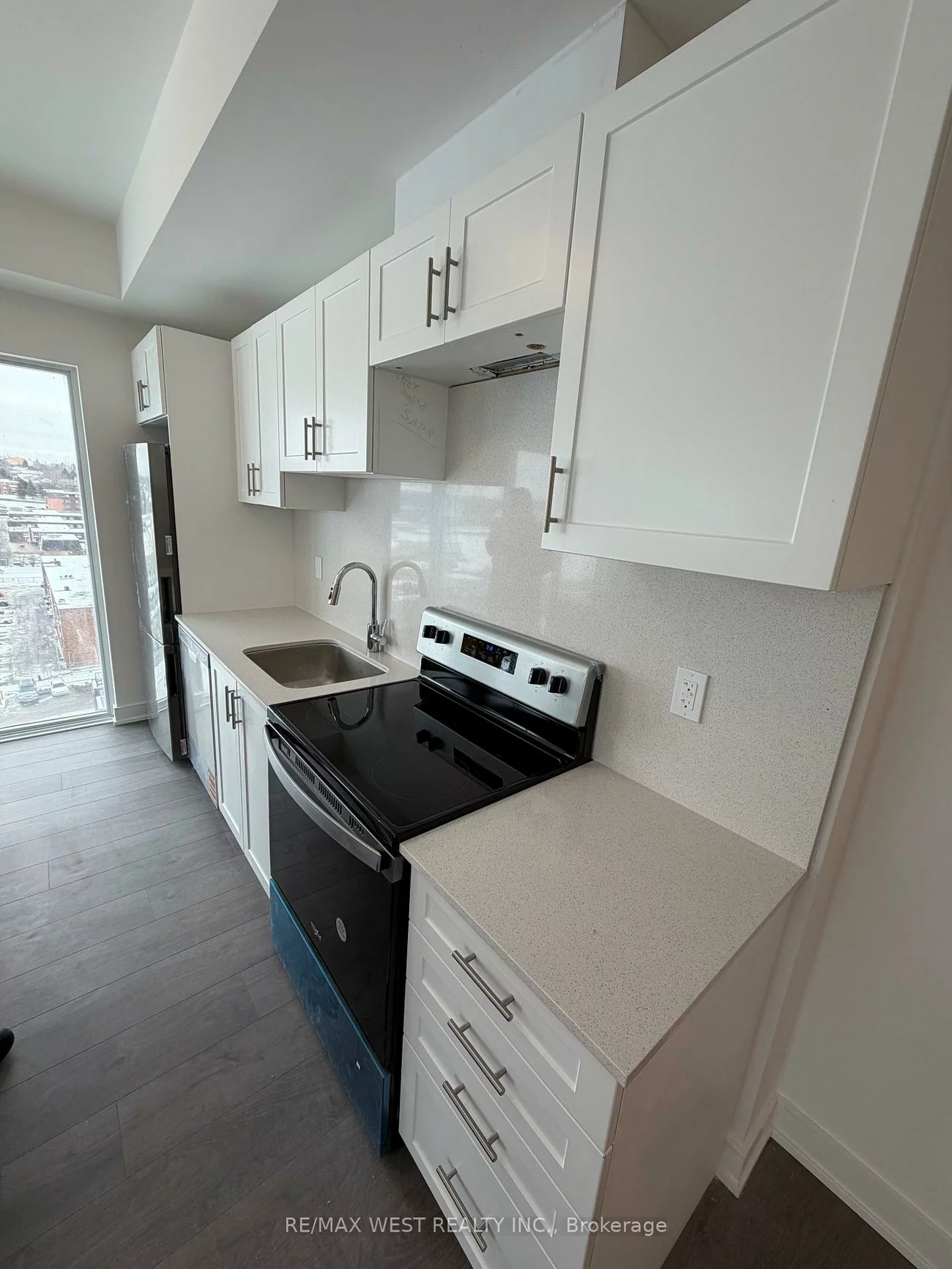 705, Davis, Huron Heights-Leslie Valley, Newmarket