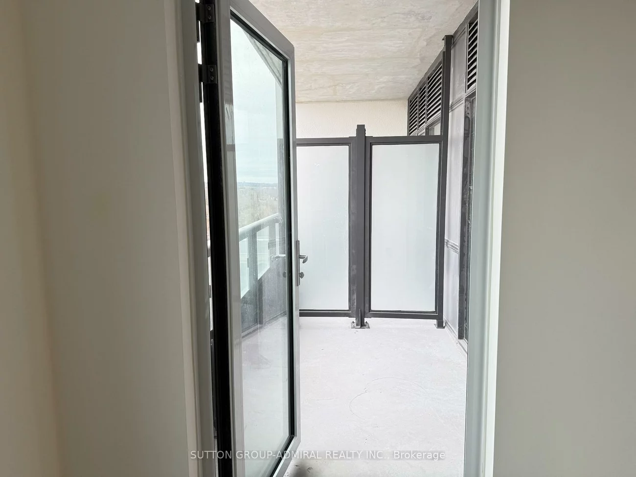 705, Davis, Huron Heights-Leslie Valley, Newmarket