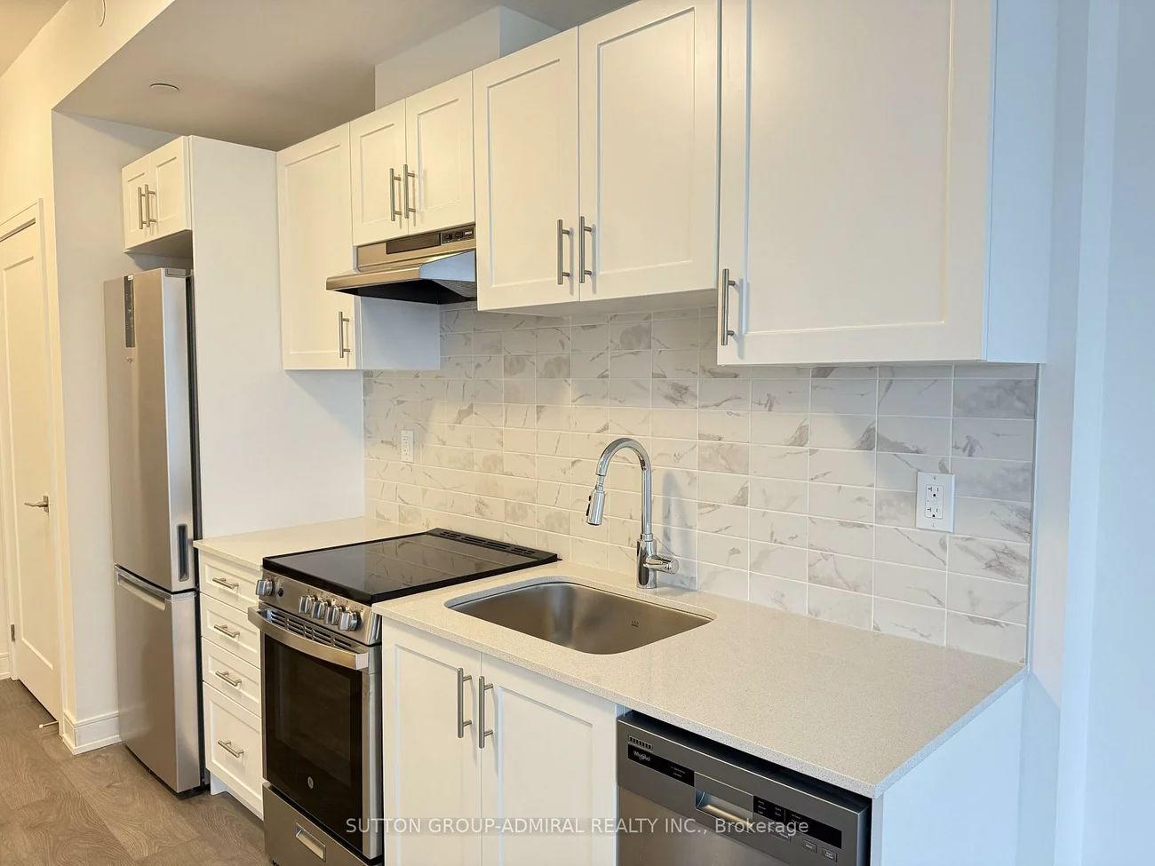 705, Davis, Huron Heights-Leslie Valley, Newmarket