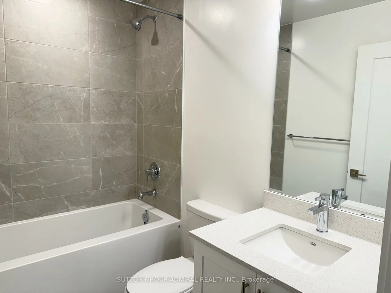 705, Davis, Huron Heights-Leslie Valley, Newmarket