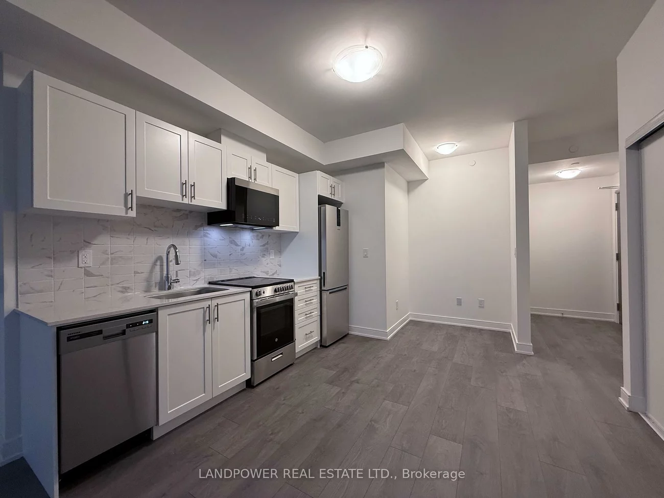 715, Davis, Huron Heights-Leslie Valley, Newmarket