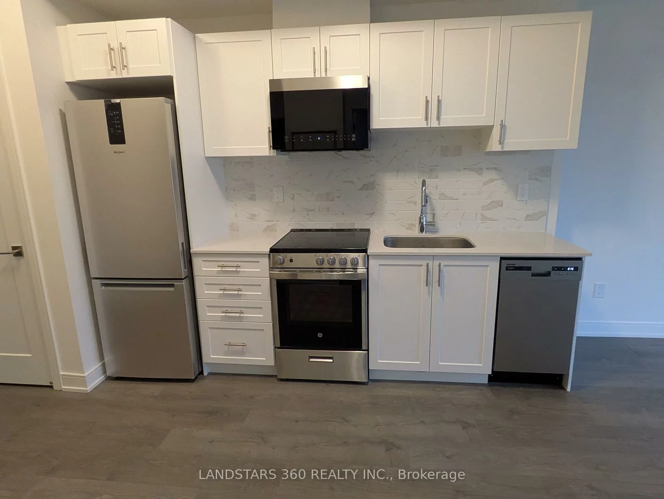 715, Davis, Huron Heights-Leslie Valley, Newmarket