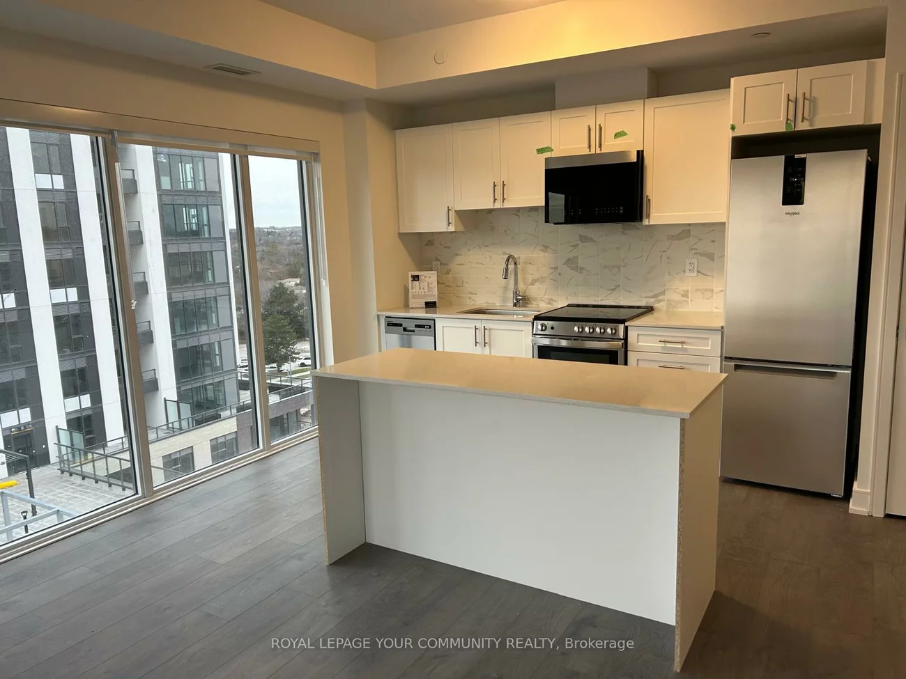 715, Davis, Huron Heights-Leslie Valley, Newmarket