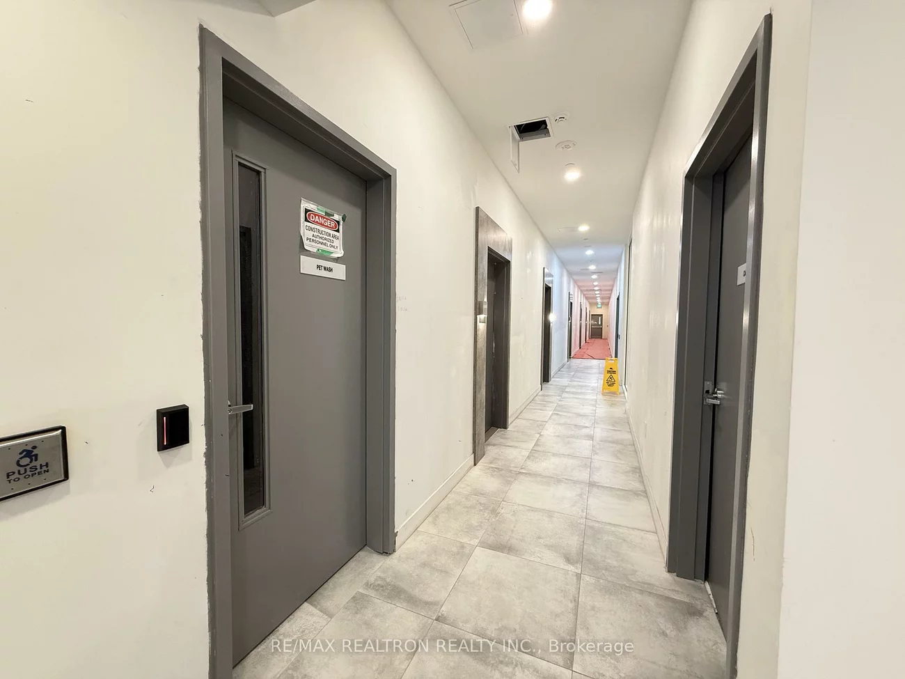 715, DAVIS, Huron Heights-Leslie Valley, Newmarket