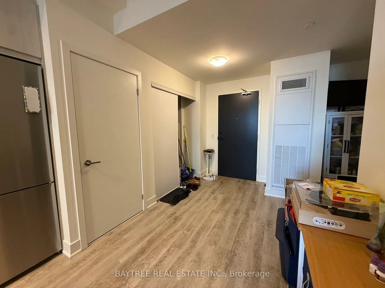 185, Deerfield, Central Newmarket, Newmarket