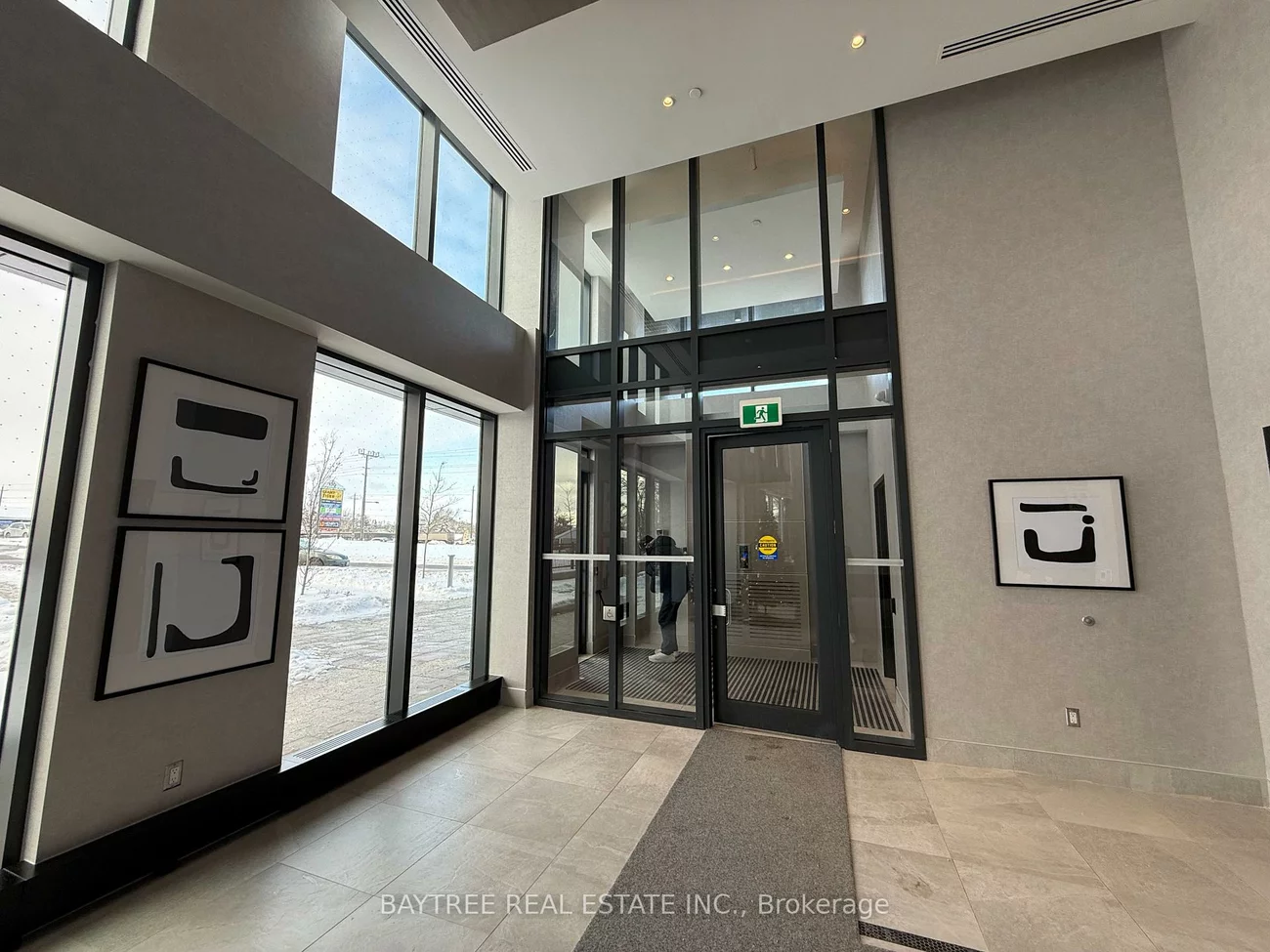 185, Deerfield, Central Newmarket, Newmarket