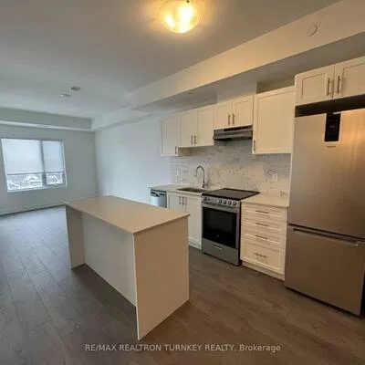 705, Davis, Huron Heights-Leslie Valley, Newmarket