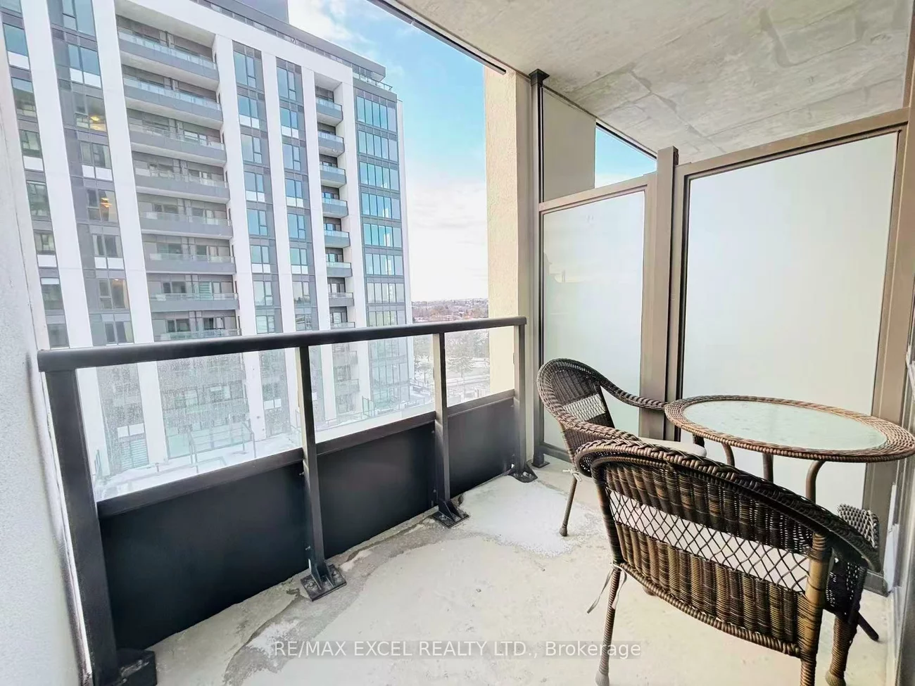 715, Davis, Huron Heights-Leslie Valley, Newmarket