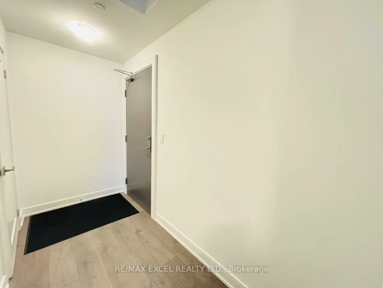 715, Davis, Huron Heights-Leslie Valley, Newmarket