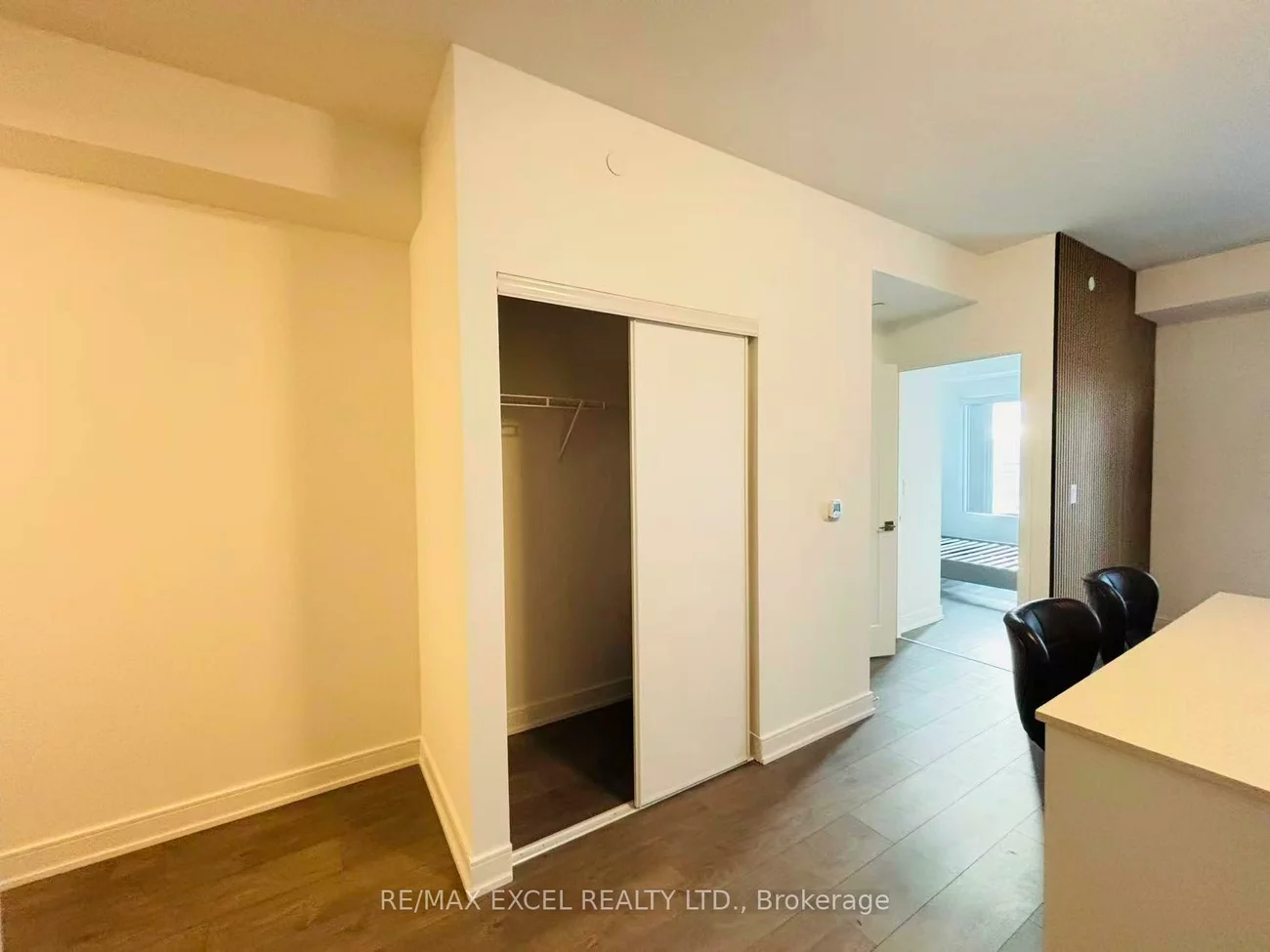 715, Davis, Huron Heights-Leslie Valley, Newmarket