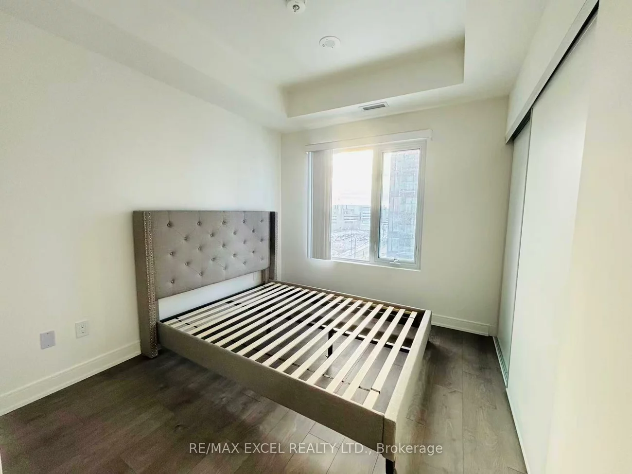 715, Davis, Huron Heights-Leslie Valley, Newmarket