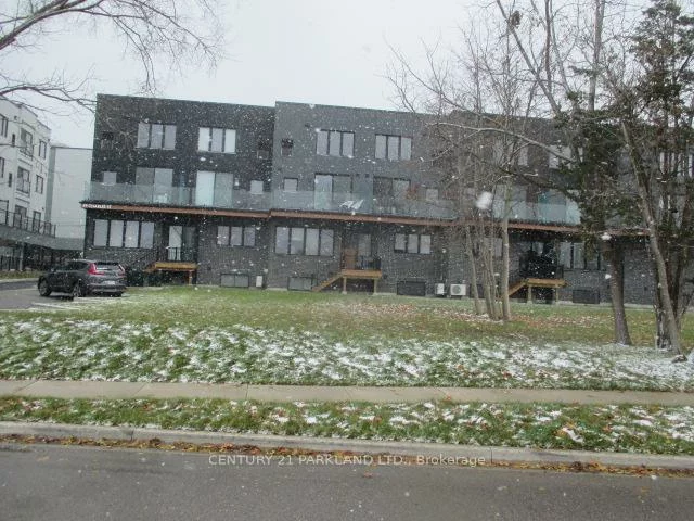 59, Charles, Central Newmarket, Newmarket