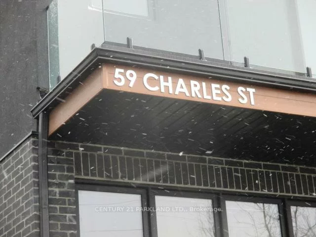 59, Charles, Central Newmarket, Newmarket