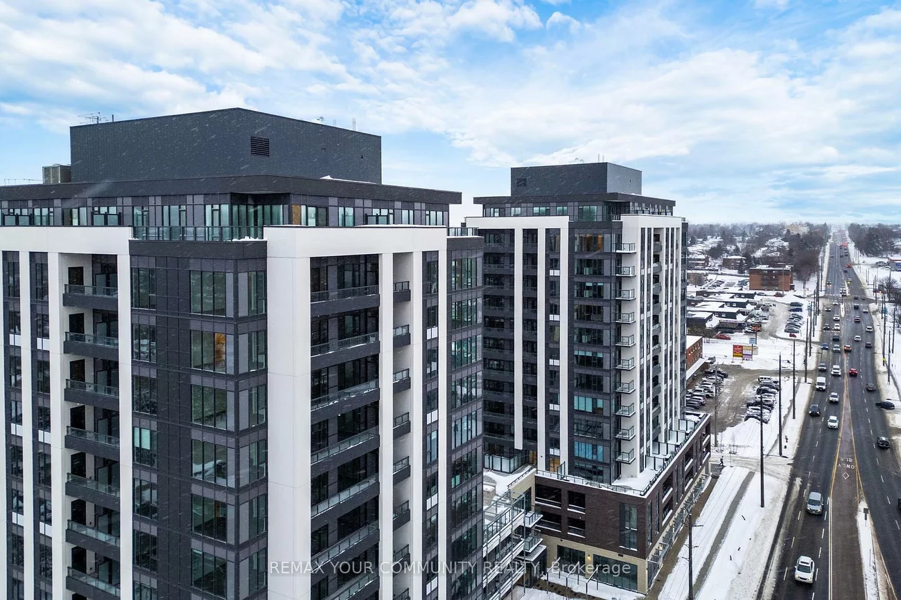 705, Davis, Huron Heights-Leslie Valley, Newmarket