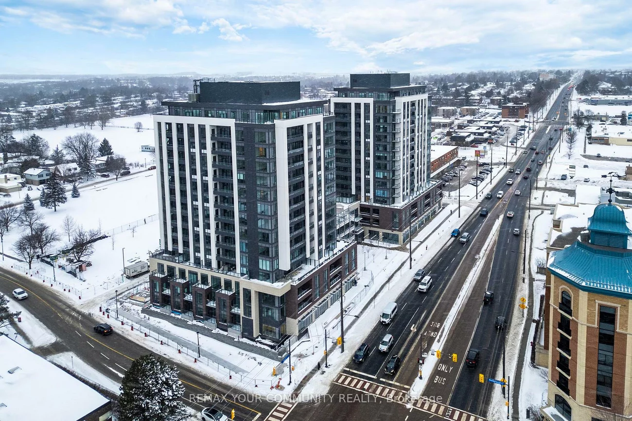 705, Davis, Huron Heights-Leslie Valley, Newmarket