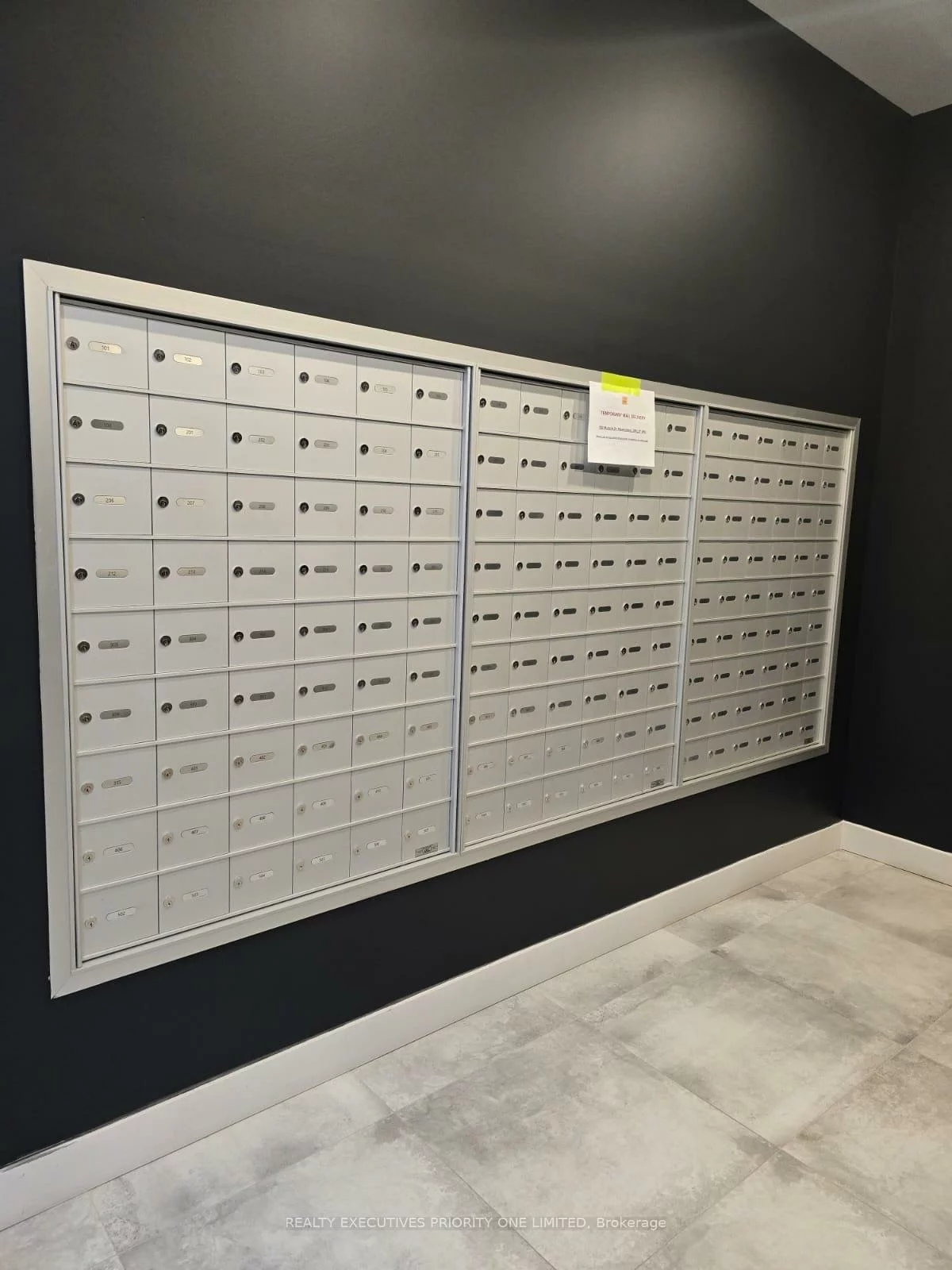 715, Davis, Huron Heights-Leslie Valley, Newmarket