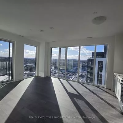 715, Davis, Huron Heights-Leslie Valley, Newmarket