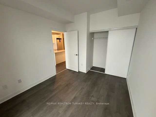 705, Davis, Huron Heights-Leslie Valley, Newmarket