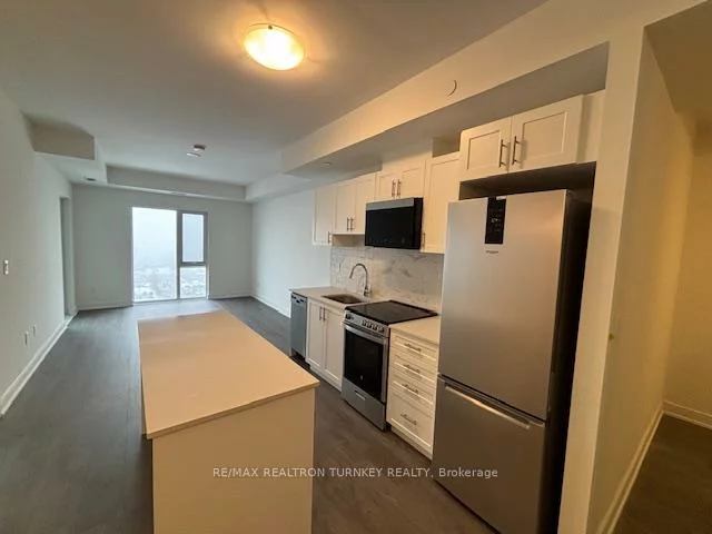 705, Davis, Huron Heights-Leslie Valley, Newmarket