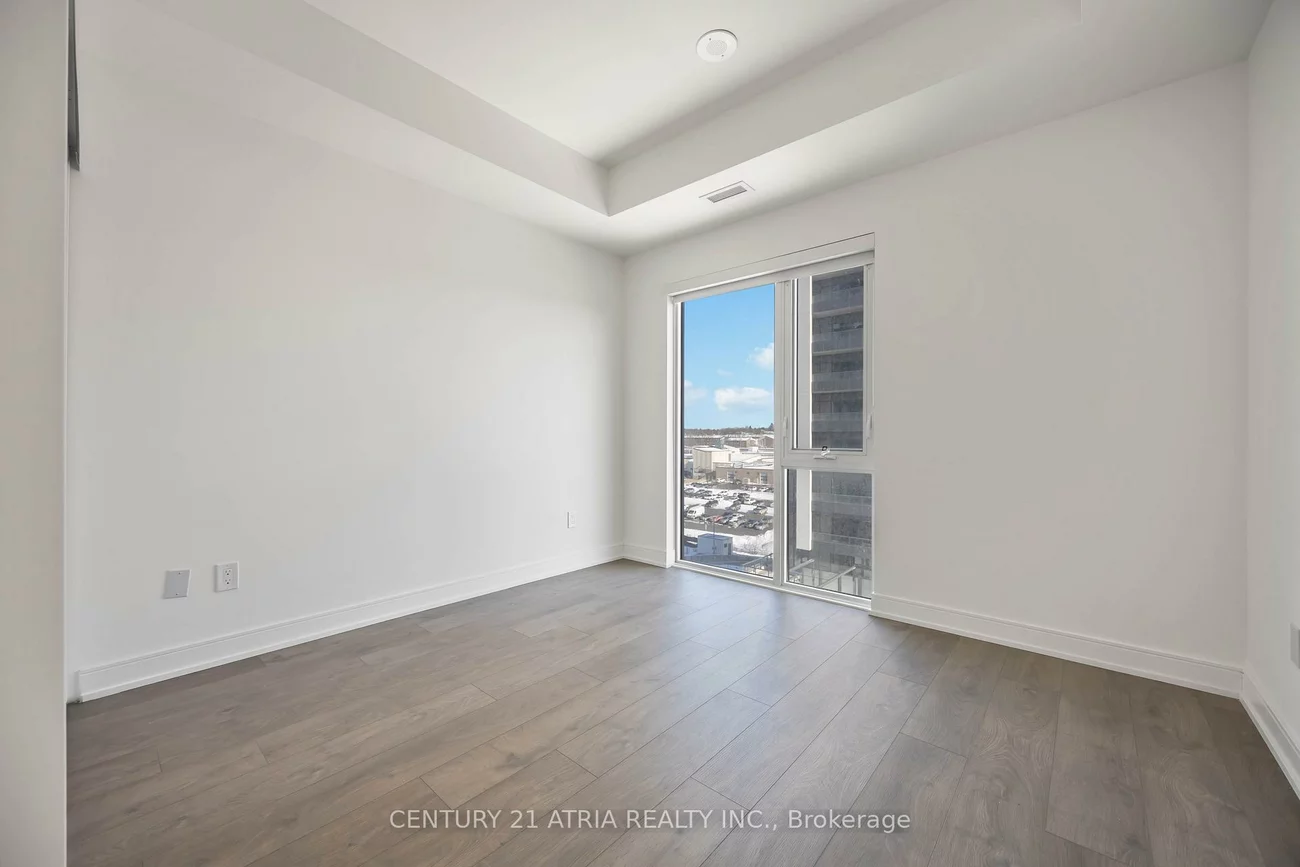 715, Davis, Huron Heights-Leslie Valley, Newmarket