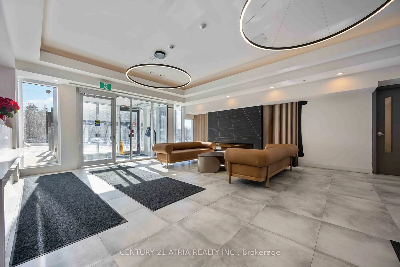 715, Davis, Huron Heights-Leslie Valley, Newmarket