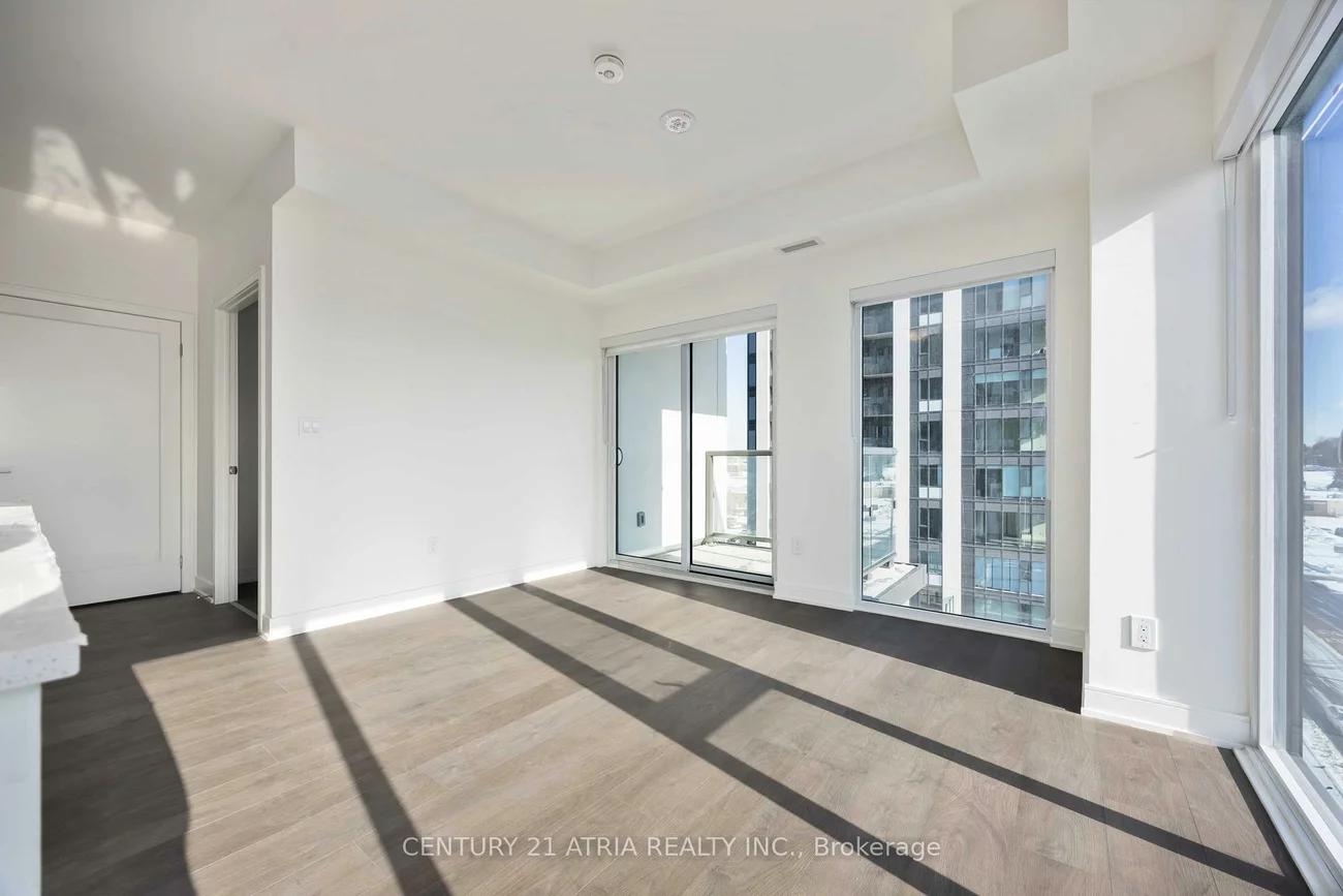 715, Davis, Huron Heights-Leslie Valley, Newmarket