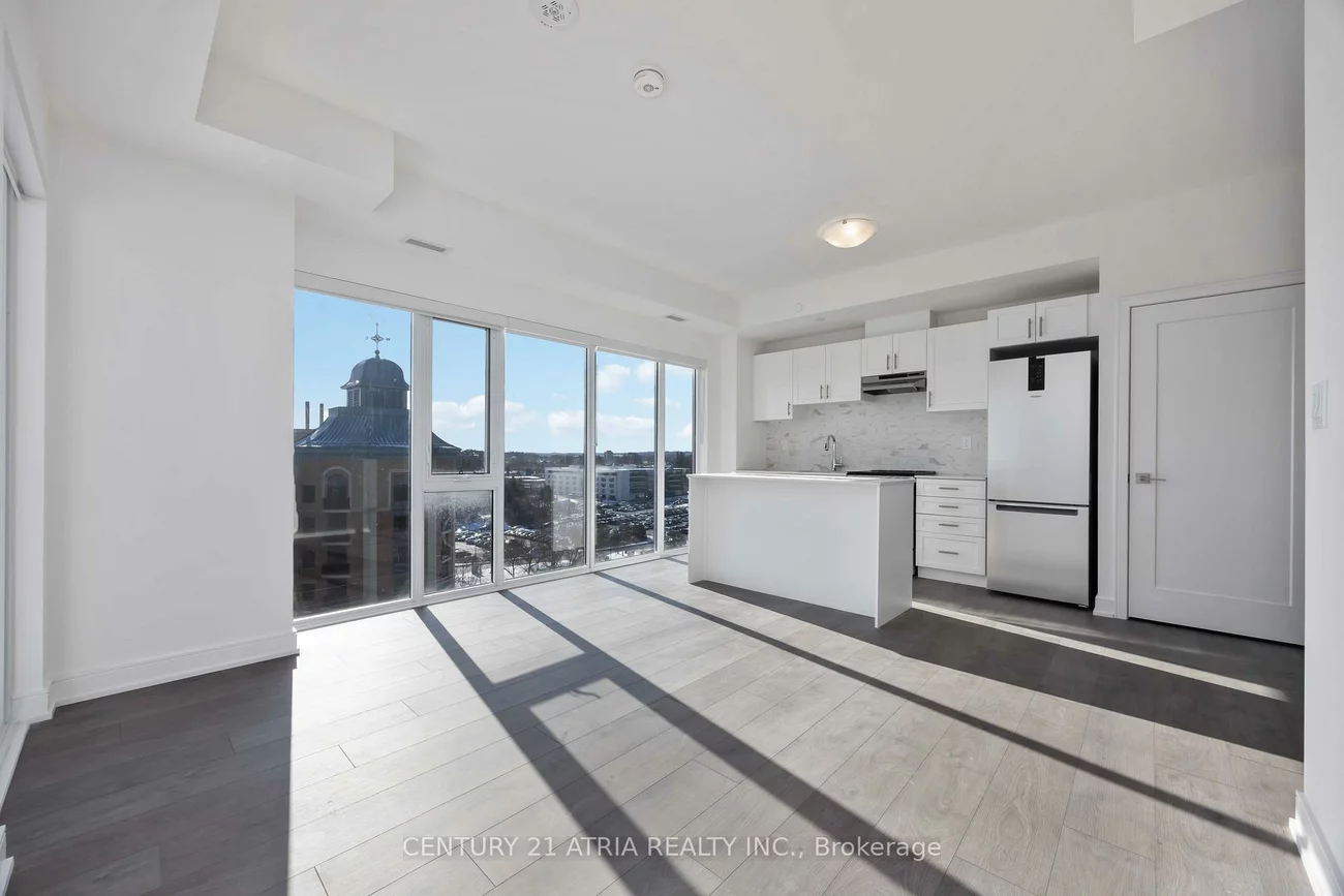 715, Davis, Huron Heights-Leslie Valley, Newmarket