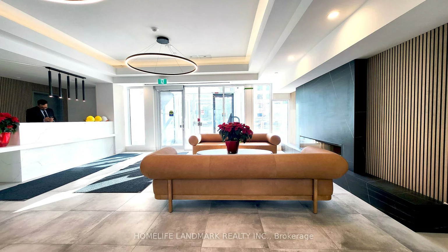 715, Davis, Huron Heights-Leslie Valley, Newmarket