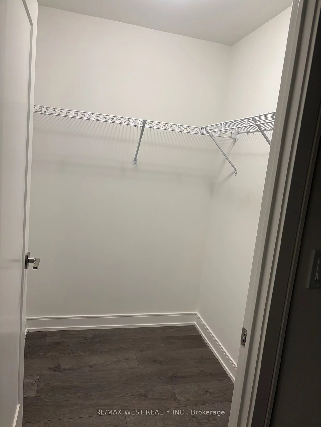 705, Davis, Huron Heights-Leslie Valley, Newmarket